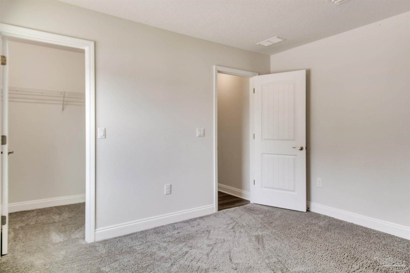 6240 Cardinal Cove Ln, Pensacola, FL 32504