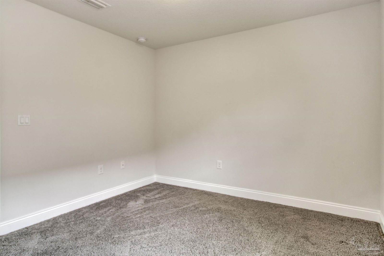 6240 Cardinal Cove Ln, Pensacola, FL 32504