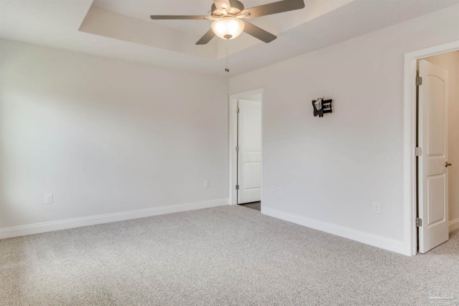 6240 Cardinal Cove Ln, Pensacola, FL 32504