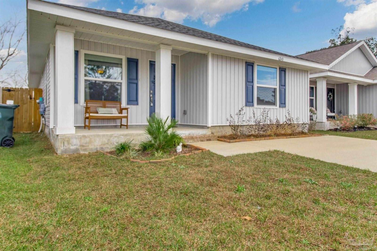 6240 Cardinal Cove Ln, Pensacola, FL 32504