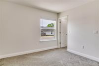 6240 Cardinal Cove Ln, Pensacola, FL 32504