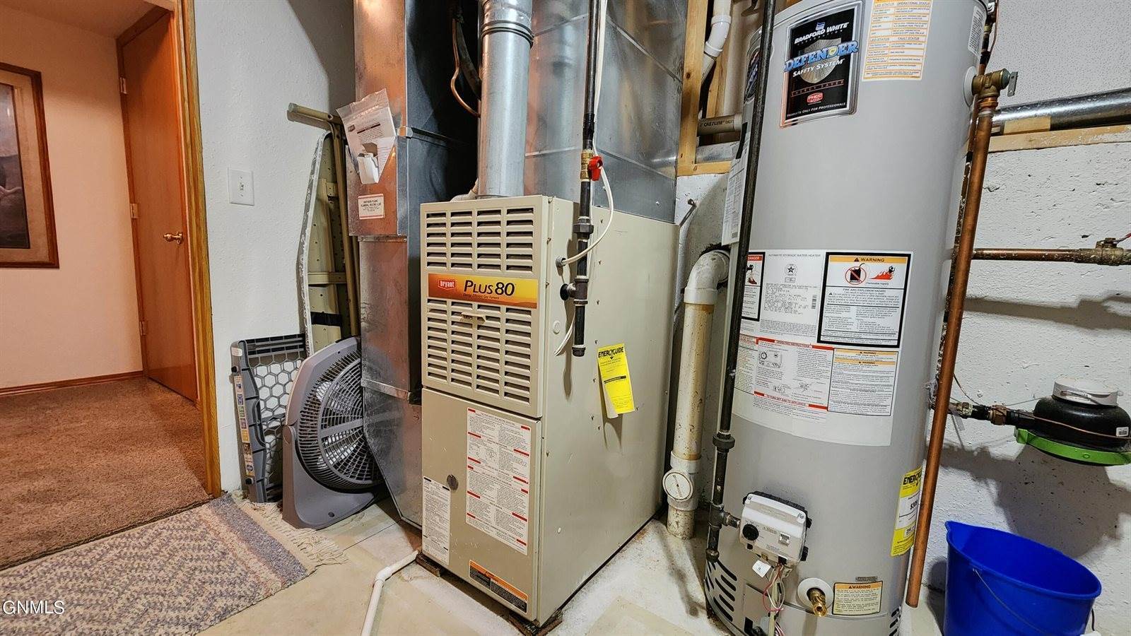 1026 25th St SE, Mandan, ND 58554