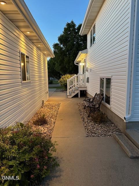 1026 25th St SE, Mandan, ND 58554