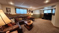 1026 25th St SE, Mandan, ND 58554