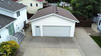 1026 25th St SE, Mandan, ND 58554