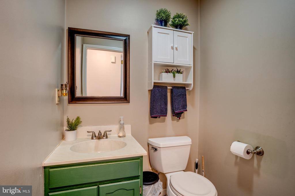 305 Russell Avenue, Douglassville, PA 19518