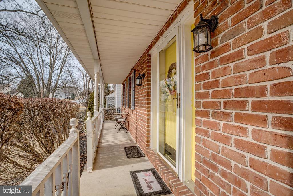 305 Russell Avenue, Douglassville, PA 19518