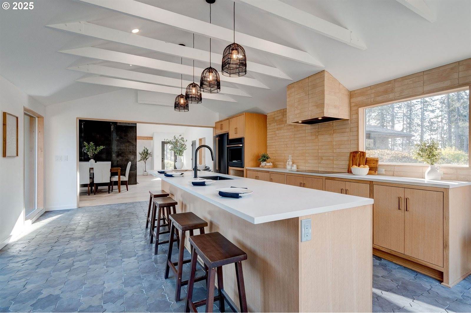 5105 NW 137TH Ave, Portland, OR 97229