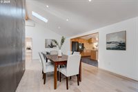 5105 NW 137TH Ave, Portland, OR 97229