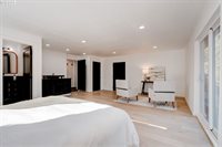 5105 NW 137TH Ave, Portland, OR 97229