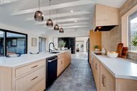 5105 NW 137TH Ave, Portland, OR 97229