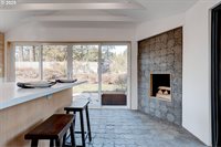 5105 NW 137TH Ave, Portland, OR 97229