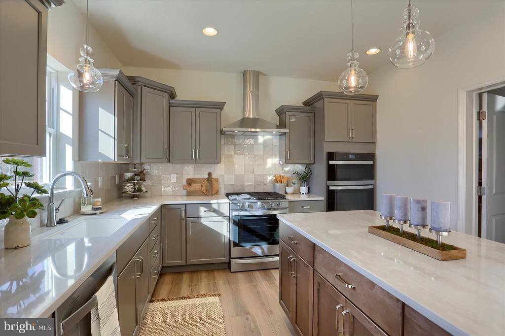 100 Wolfe Circle, Harrisburg, PA 17112