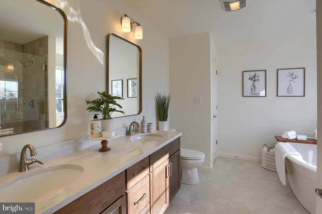 100 Wolfe Circle, Harrisburg, PA 17112