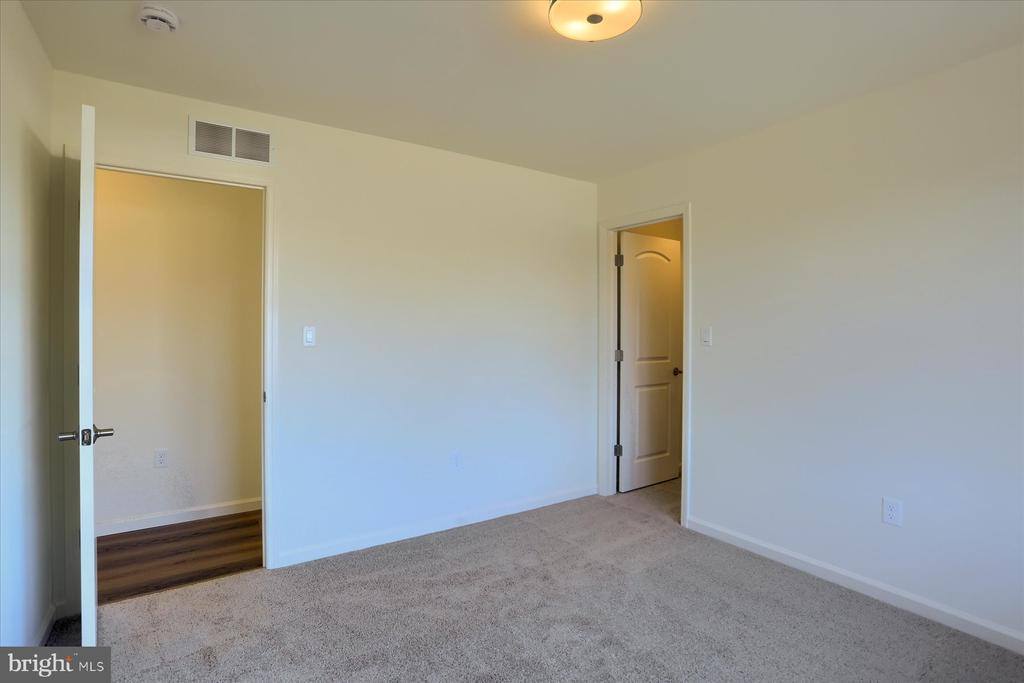 100 Wolfe Circle, Harrisburg, PA 17112