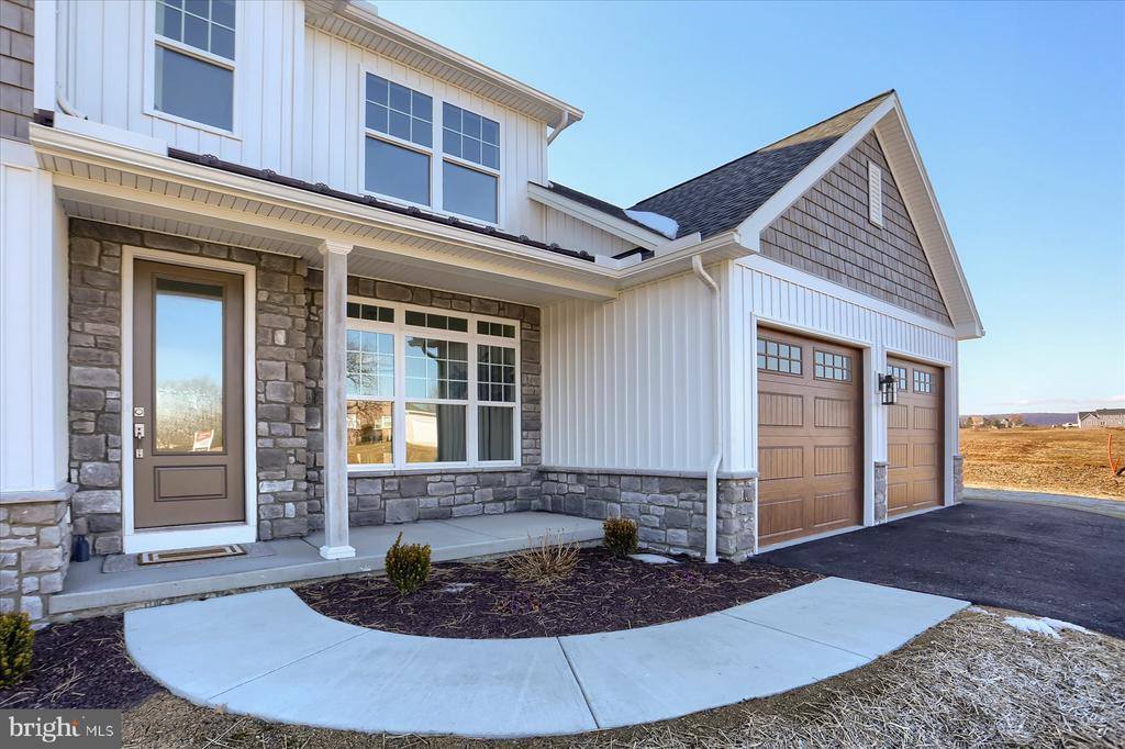 100 Wolfe Circle, Harrisburg, PA 17112