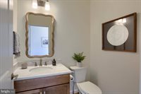 100 Wolfe Circle, Harrisburg, PA 17112