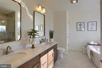 100 Wolfe Circle, Harrisburg, PA 17112