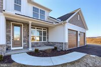 100 Wolfe Circle, Harrisburg, PA 17112