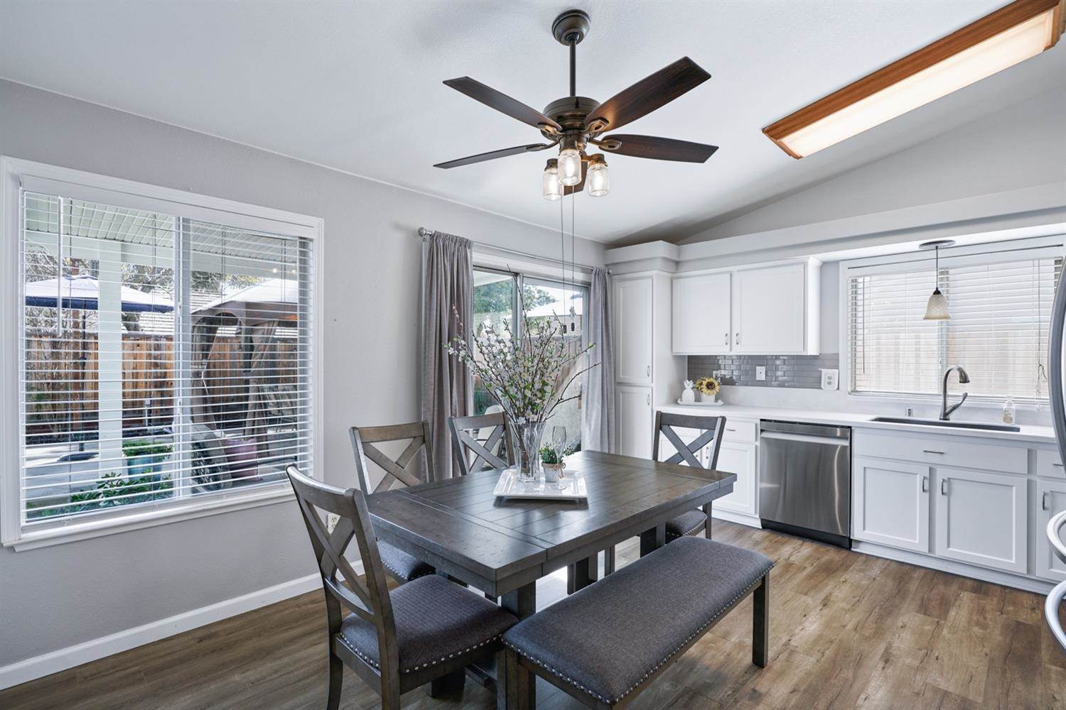 2011 Gold Mine Way, Roseville, CA 95747