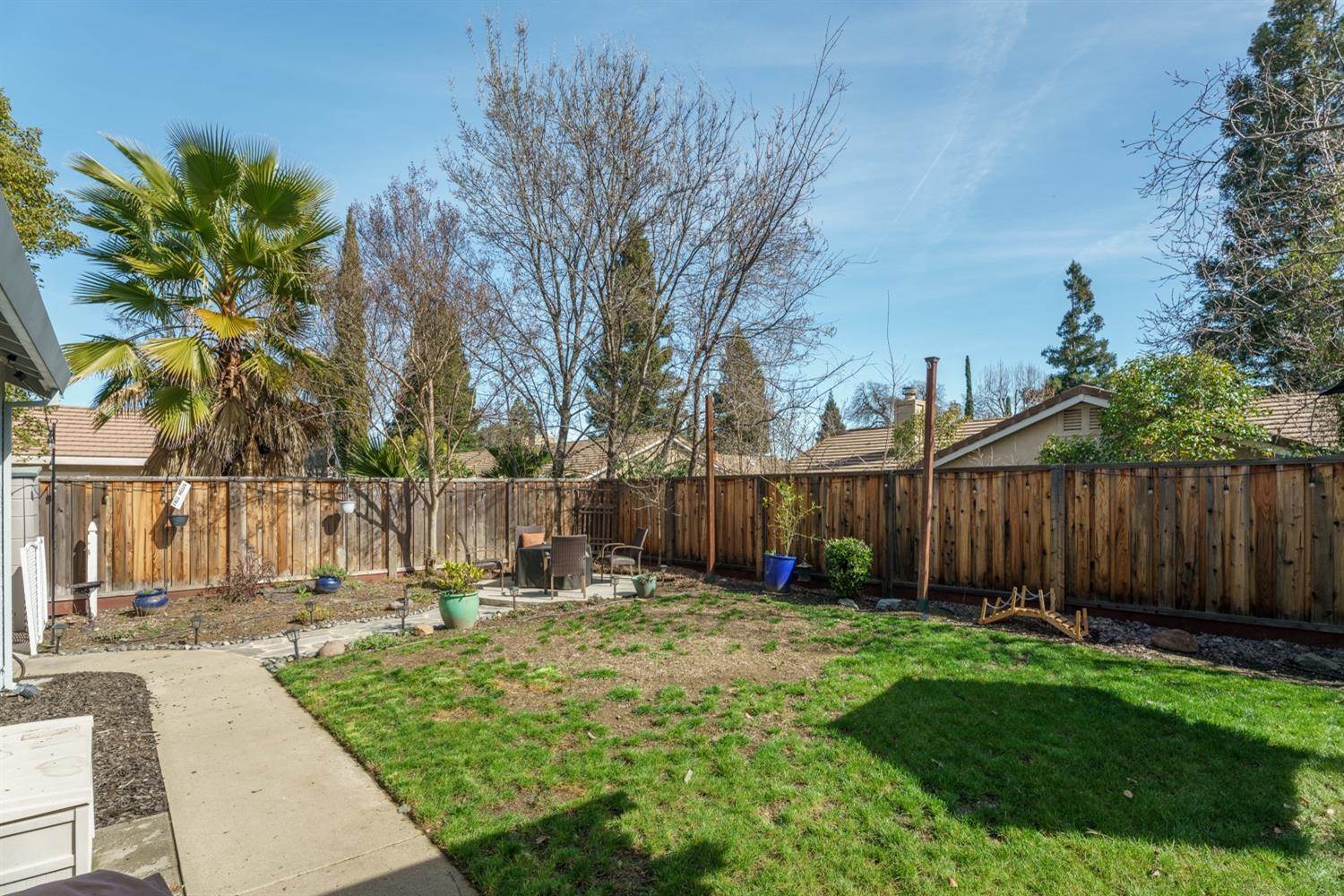 2011 Gold Mine Way, Roseville, CA 95747