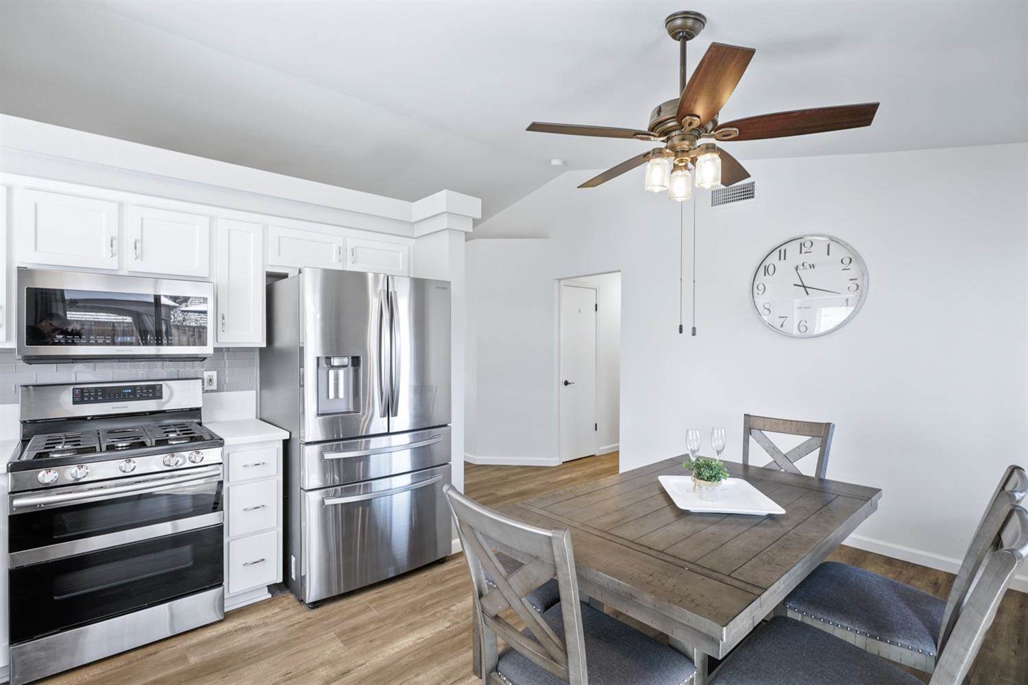 2011 Gold Mine Way, Roseville, CA 95747