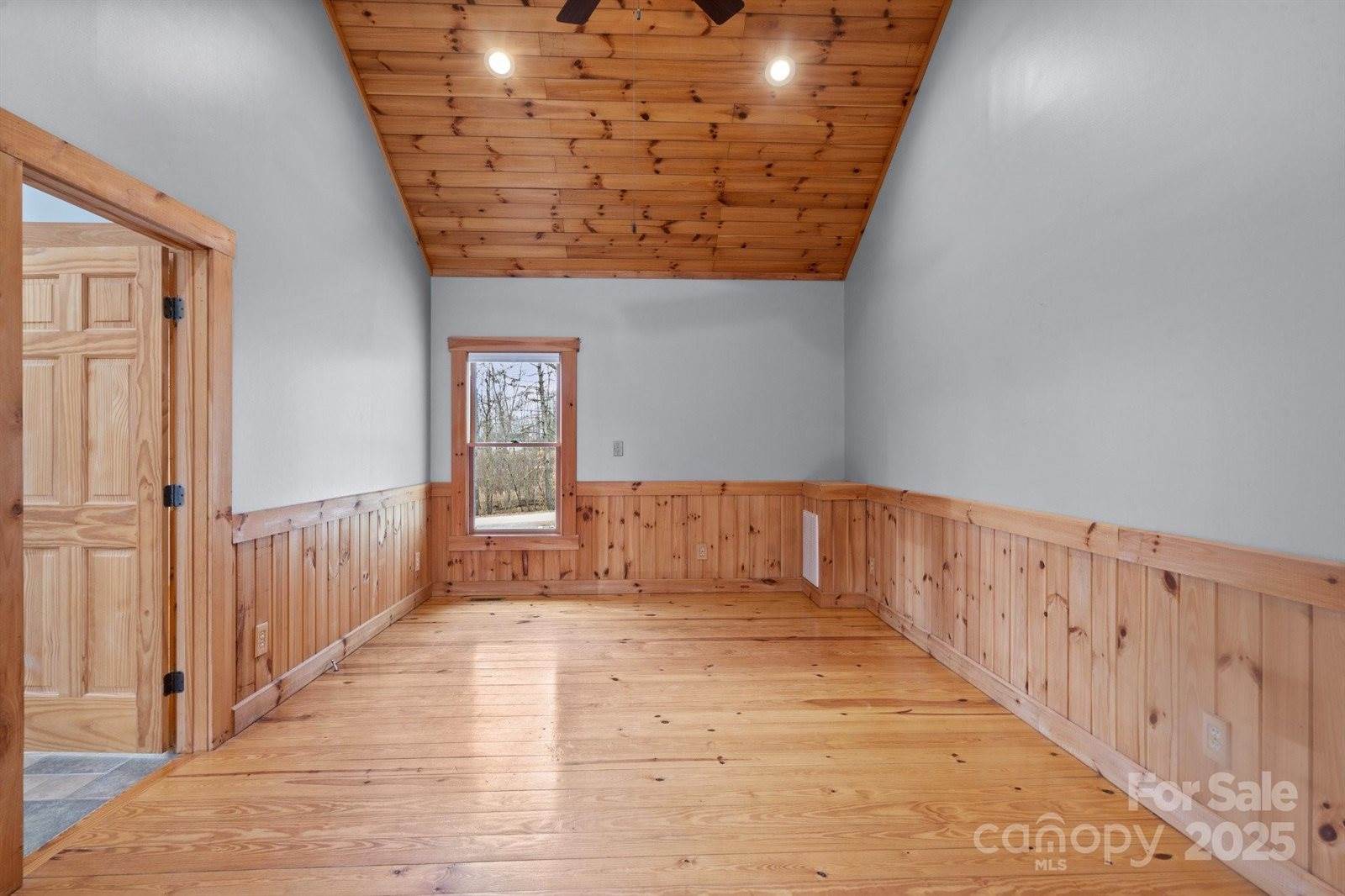 201 Indian Hill Road, Union Grove, NC 28689