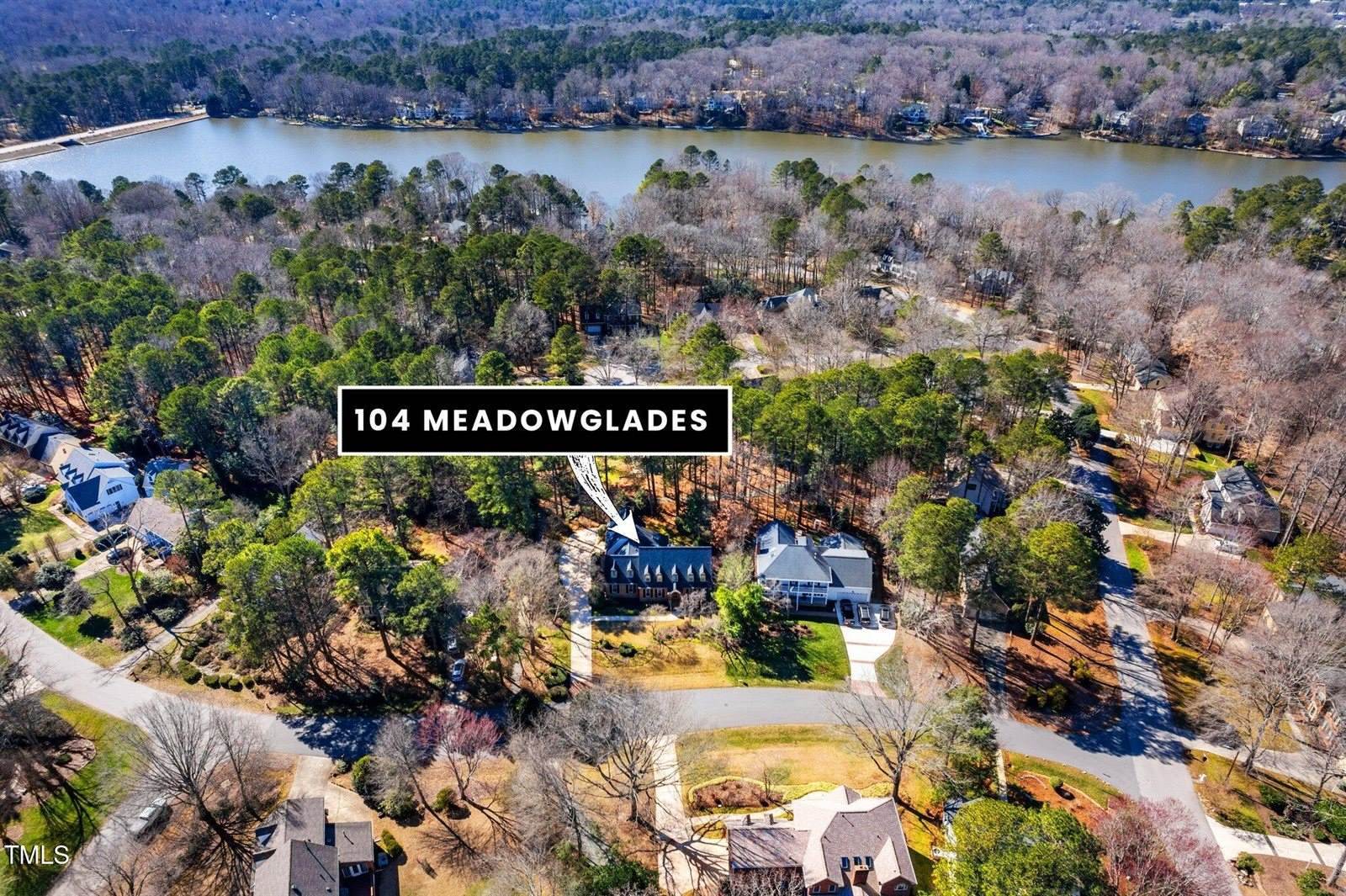 104 Meadowglades Lane, Cary, NC 27518