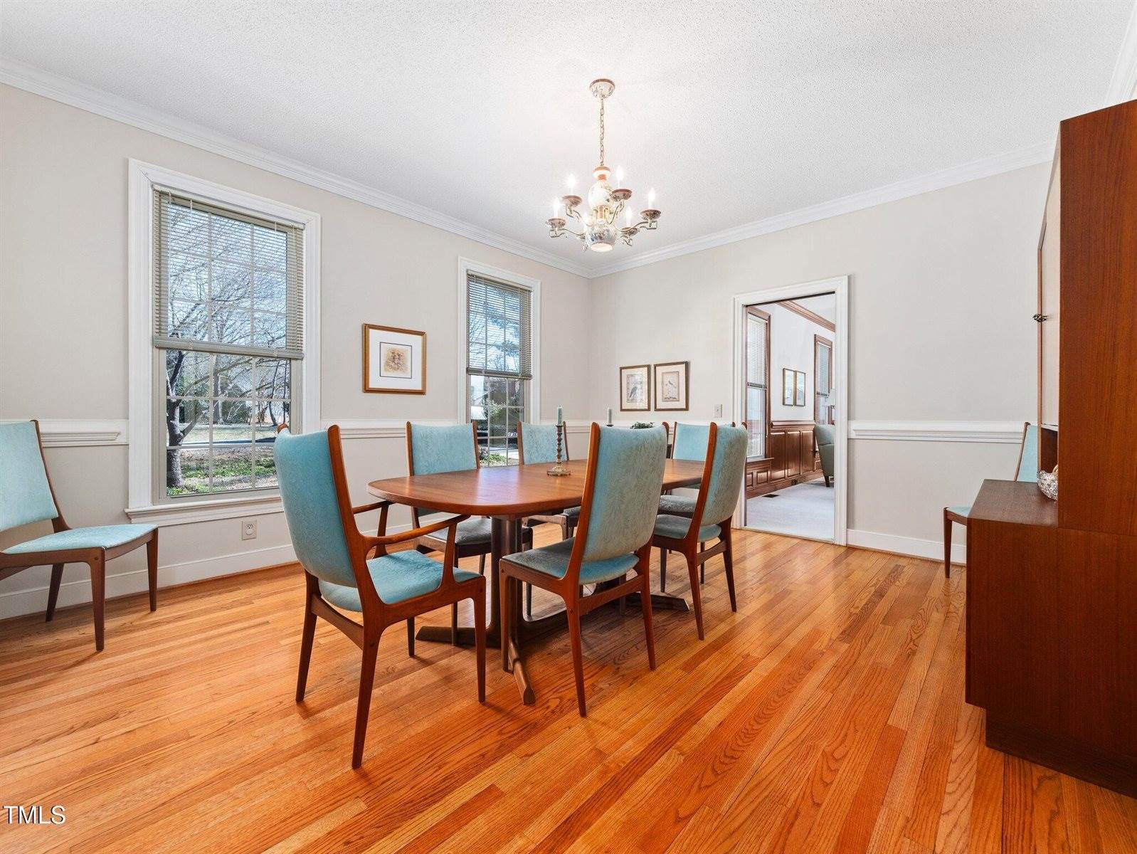 104 Meadowglades Lane, Cary, NC 27518