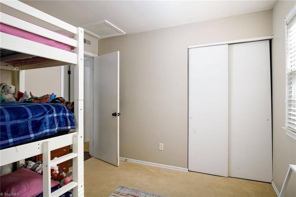 5414 Ropley Drive, Greensboro, NC 27455