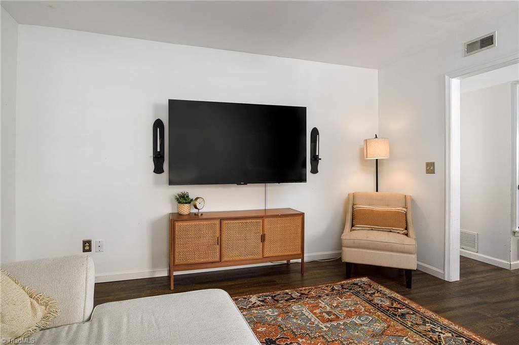 5414 Ropley Drive, Greensboro, NC 27455