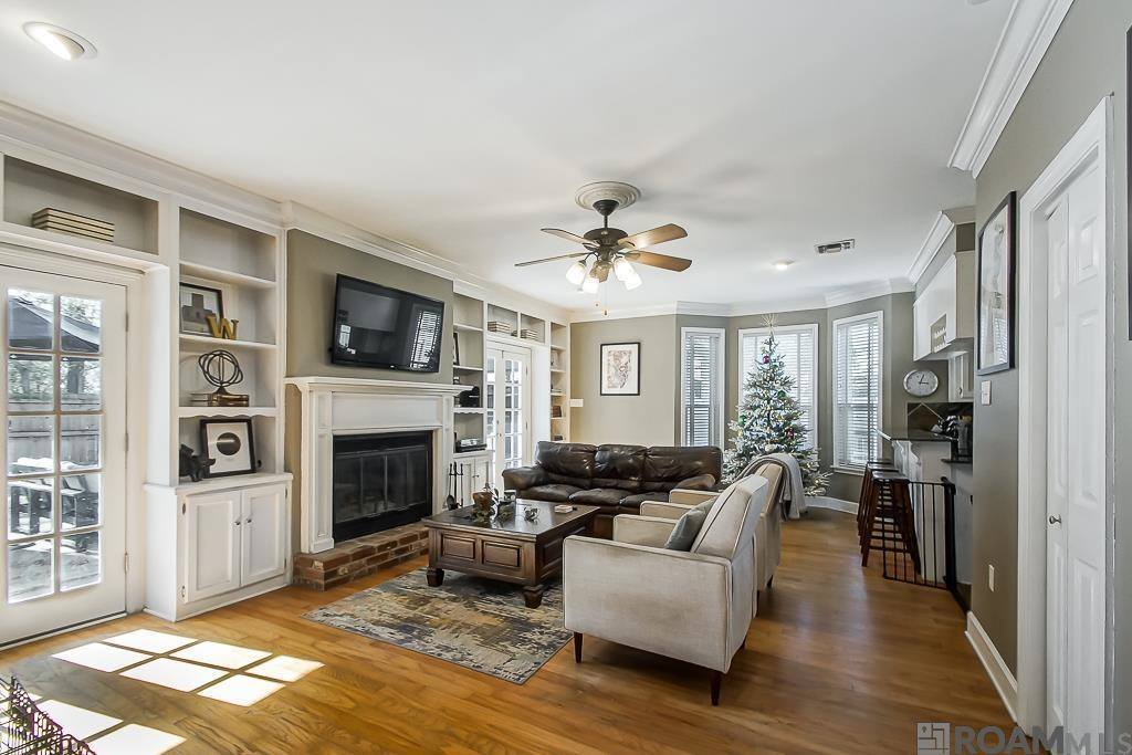 5902 College Dr, Baton Rouge, LA 70806