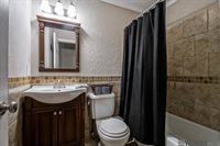 5902 College Dr, Baton Rouge, LA 70806