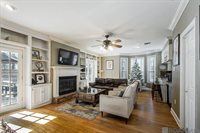 5902 College Dr, Baton Rouge, LA 70806