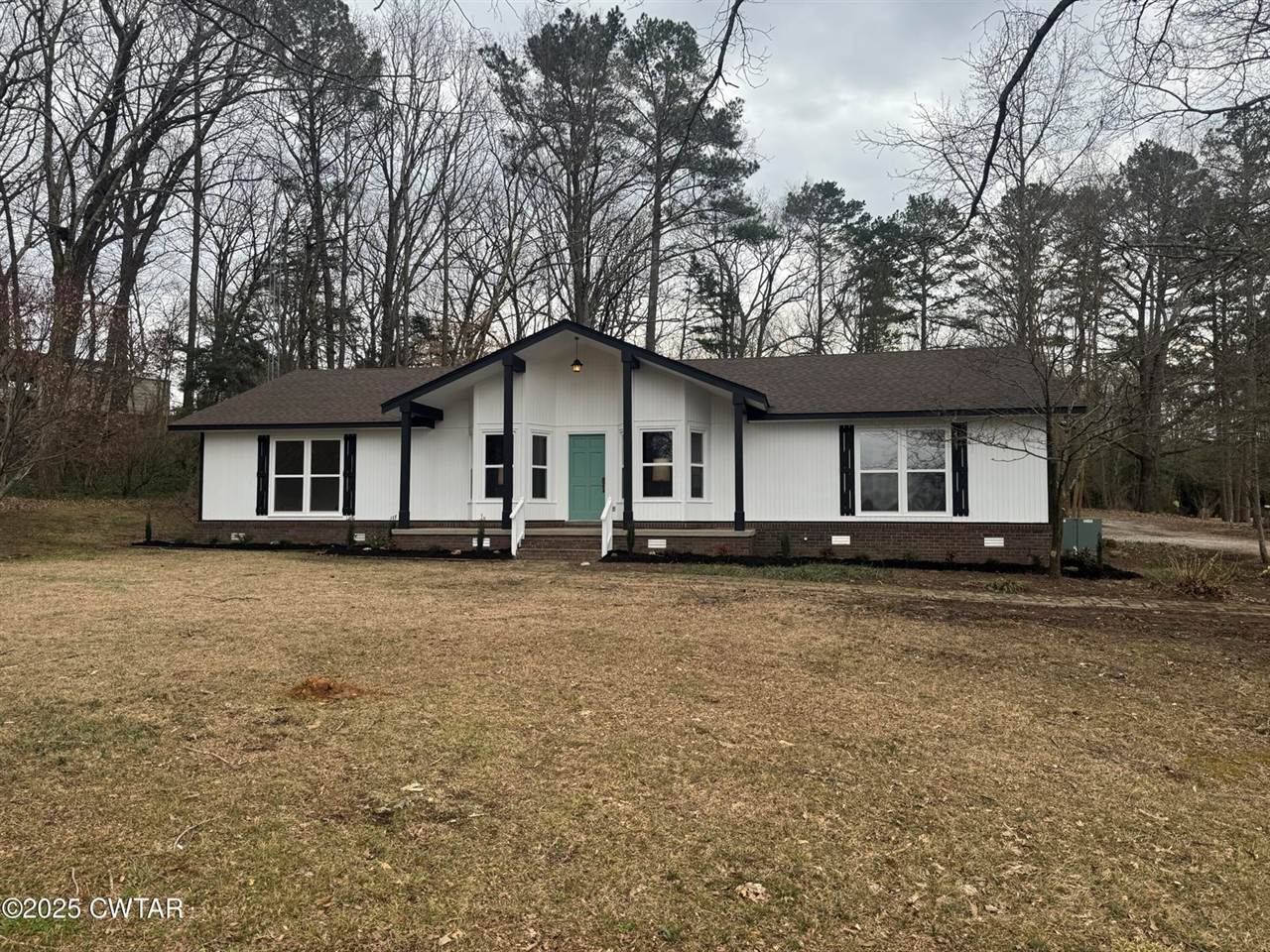 2885 State Route 100 West, Henderson, TN 38340