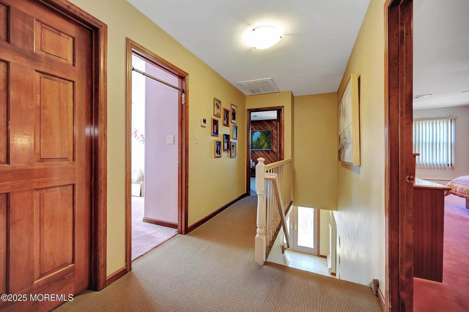 6 Danielle Drive, Manalapan, NJ 07726