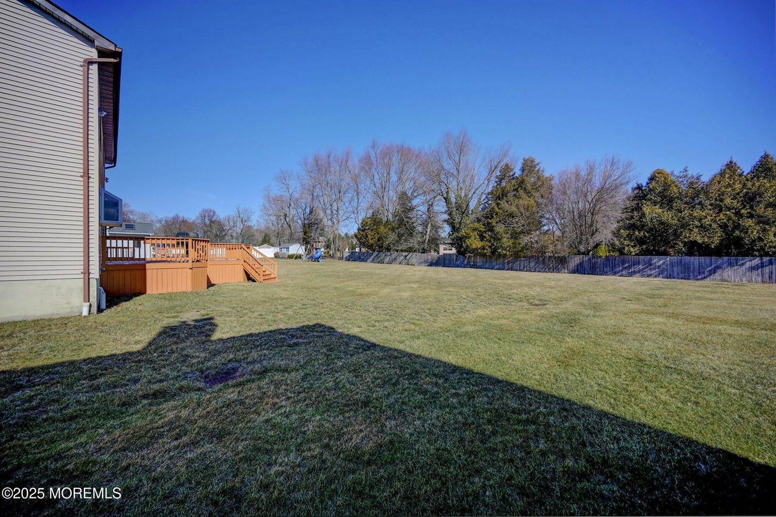 6 Danielle Drive, Manalapan, NJ 07726