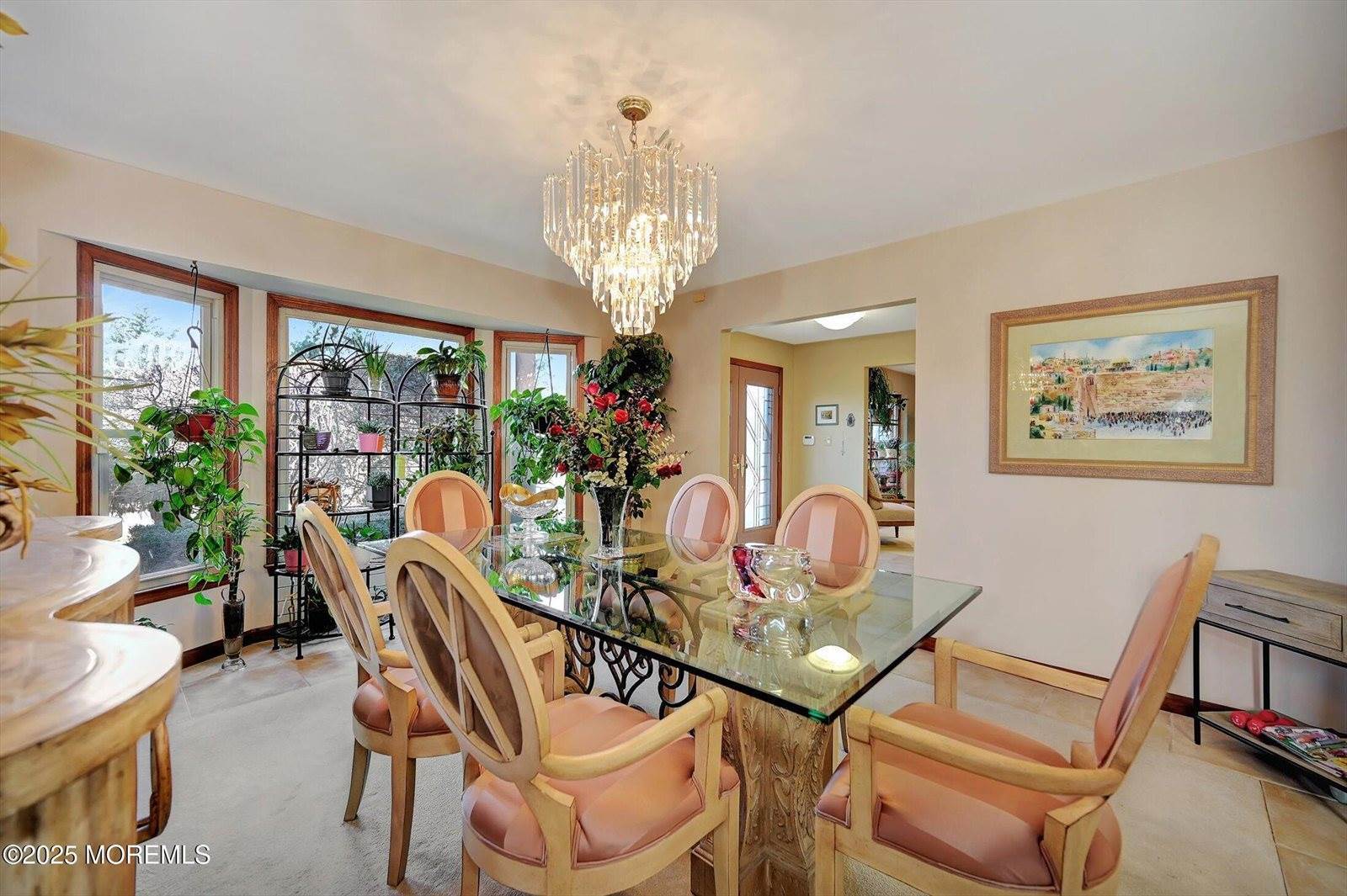 6 Danielle Drive, Manalapan, NJ 07726