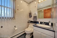 6 Danielle Drive, Manalapan, NJ 07726