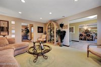 6 Danielle Drive, Manalapan, NJ 07726