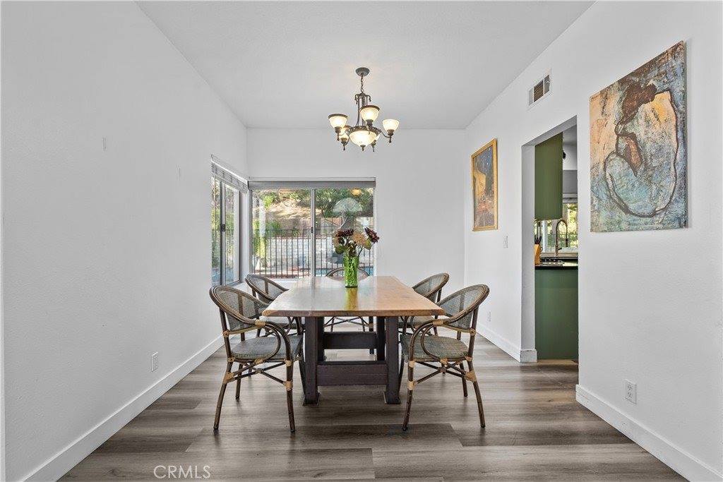 28314 Tamarack Lane, Saugus, CA 91390