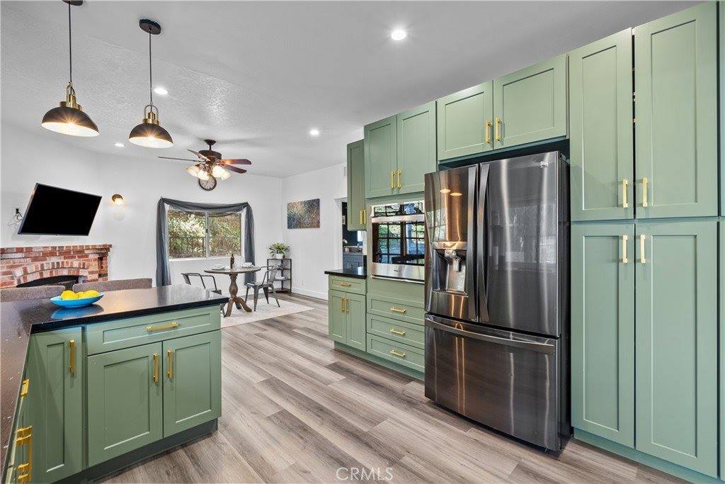 28314 Tamarack Lane, Saugus, CA 91390