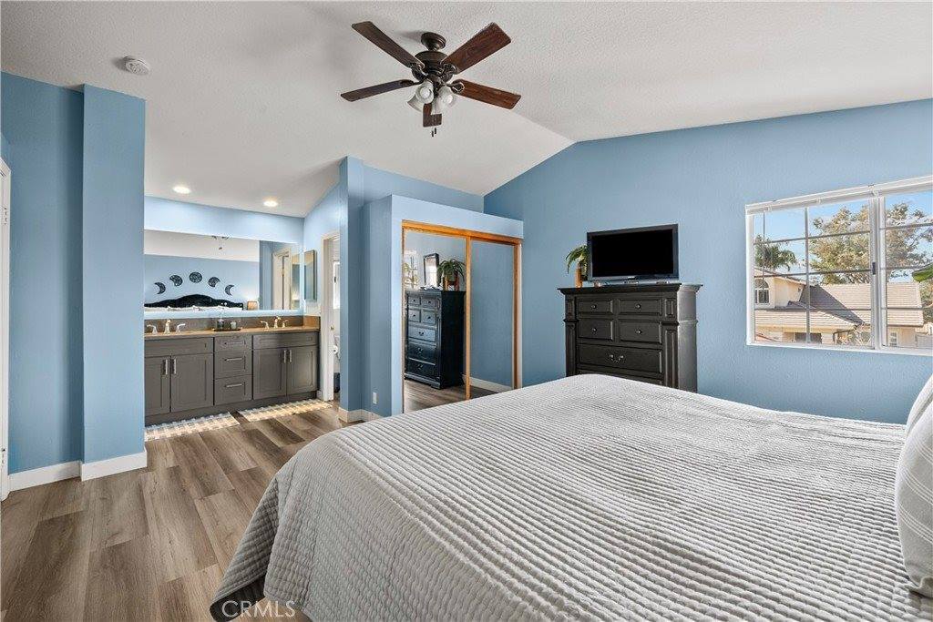 28314 Tamarack Lane, Saugus, CA 91390