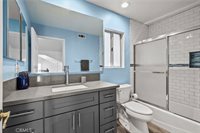 28314 Tamarack Lane, Saugus, CA 91390