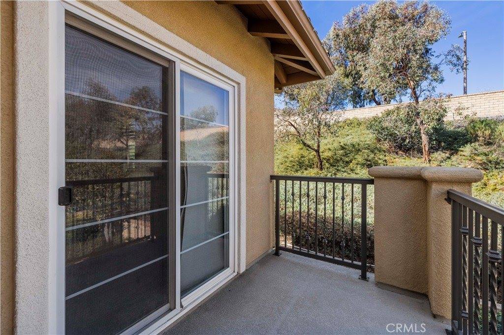 28523 Herrera Street, Valencia, CA 91354