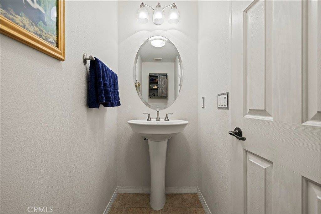 28523 Herrera Street, Valencia, CA 91354