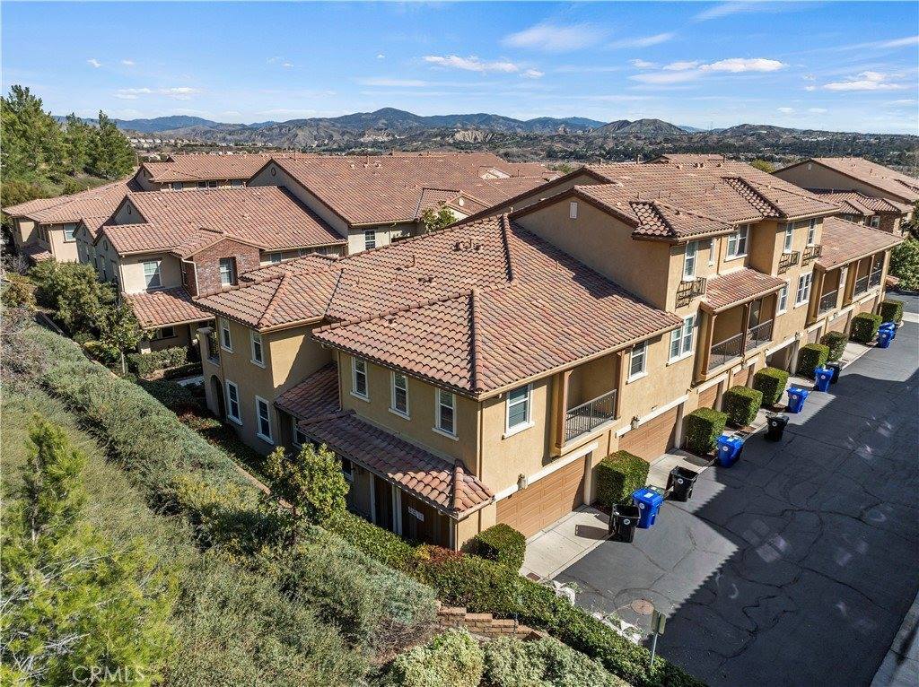 28523 Herrera Street, Valencia, CA 91354