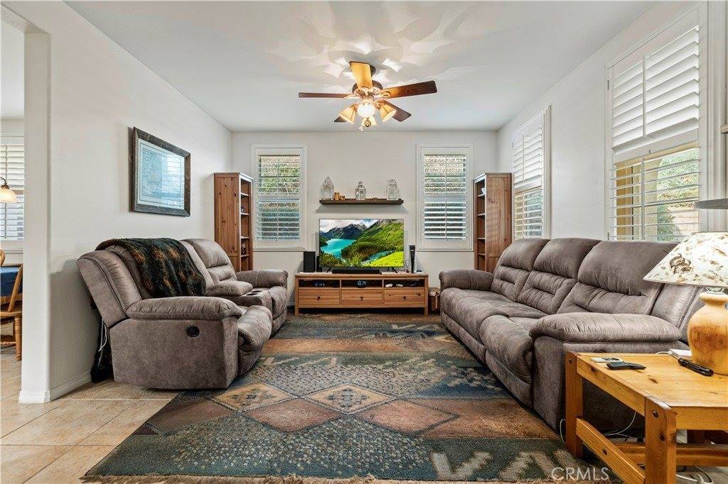 28523 Herrera Street, Valencia, CA 91354