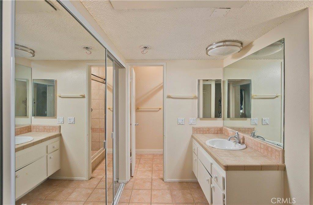 23515 Lyons Avenue, #228, Valencia, CA 91355