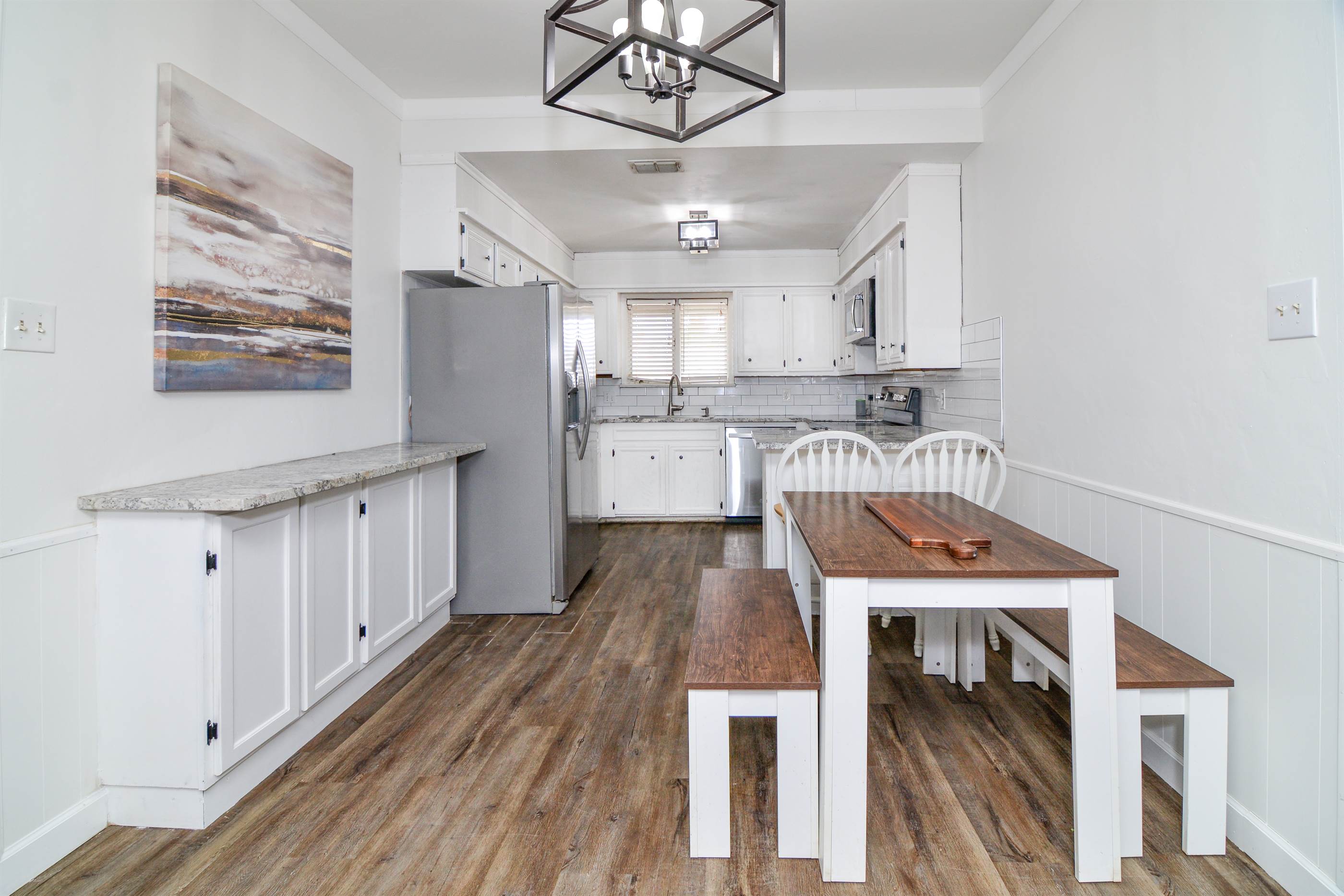 1015 Dogwood Ave, Idalou, TX 79329